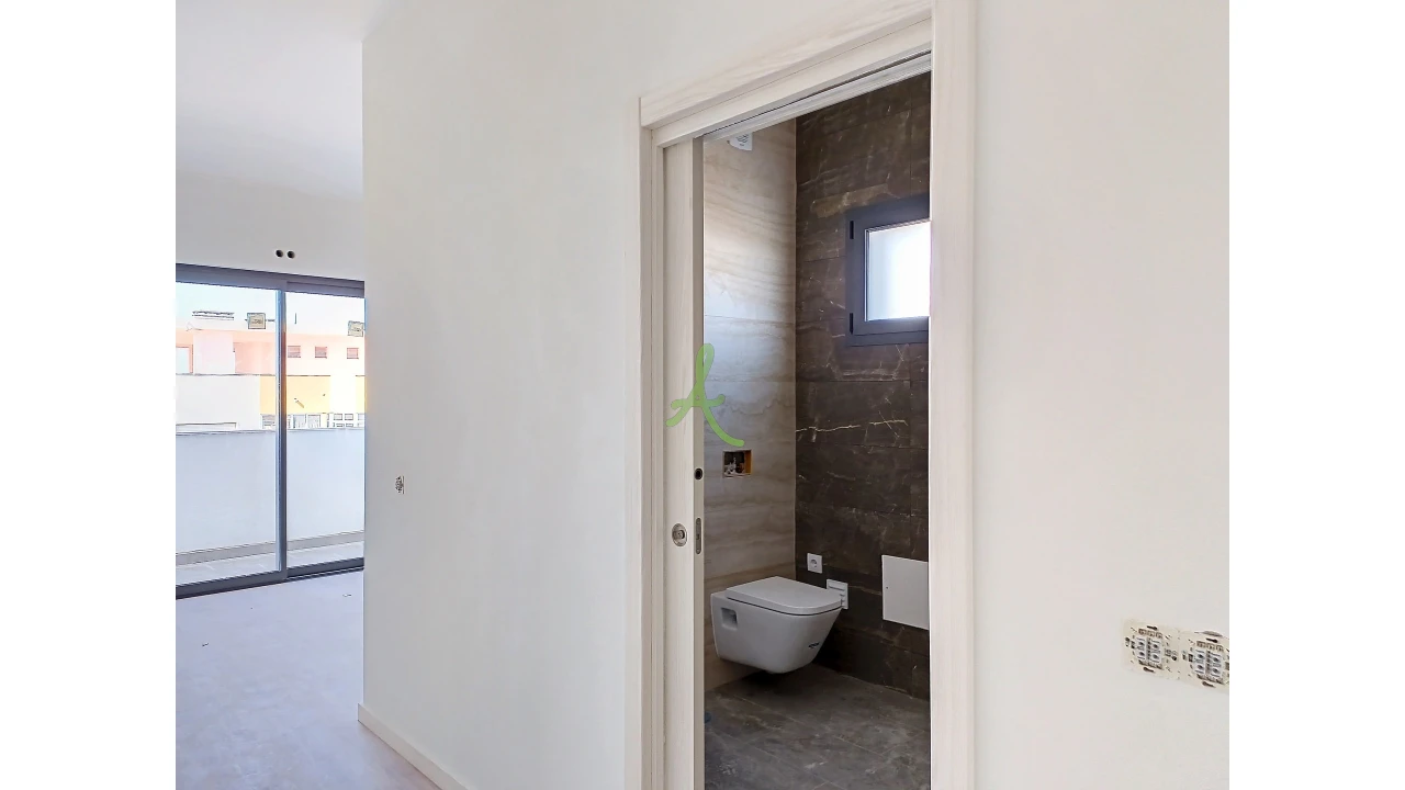 Apartamento T4 para Venda em Portimão Foto 18