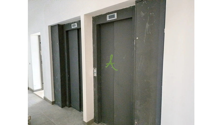 Apartamento T4 para Venda em Portimão Foto 30