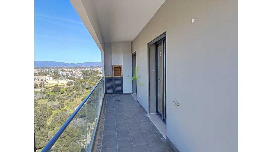 Apartamento T4 para Venda em Portimão Foto 11