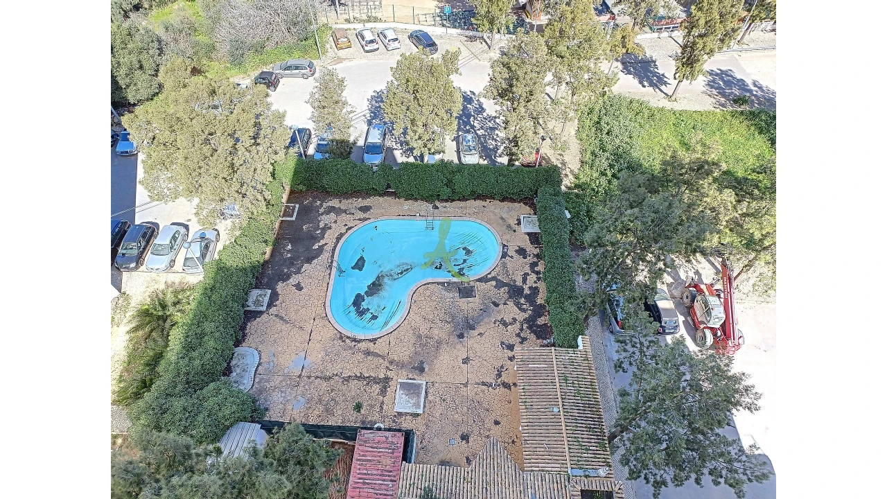 Apartamento T4 para Venda em Portimão Foto 27