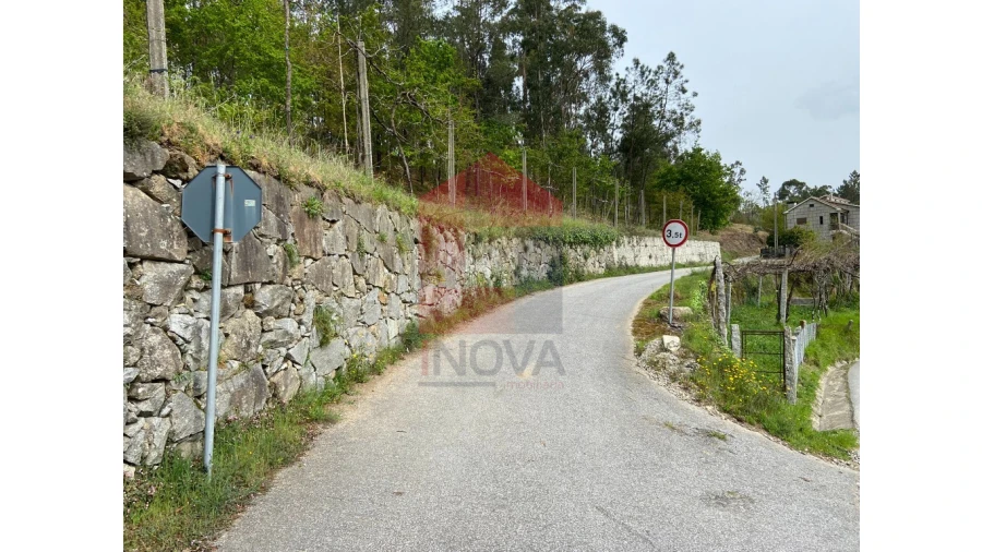 Terreno para Venda em Valbom (São Pedro), Passô e Valbom (São Martinho) Foto 17