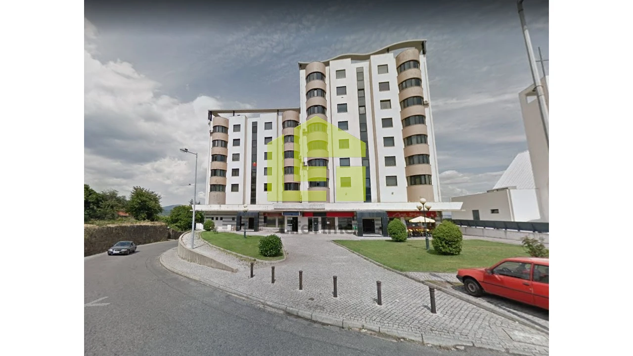 Armazém para Venda em Covilhã e Canhoso Foto 11