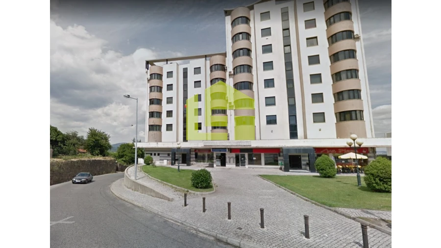 Armazém para Venda em Covilhã e Canhoso Foto 12