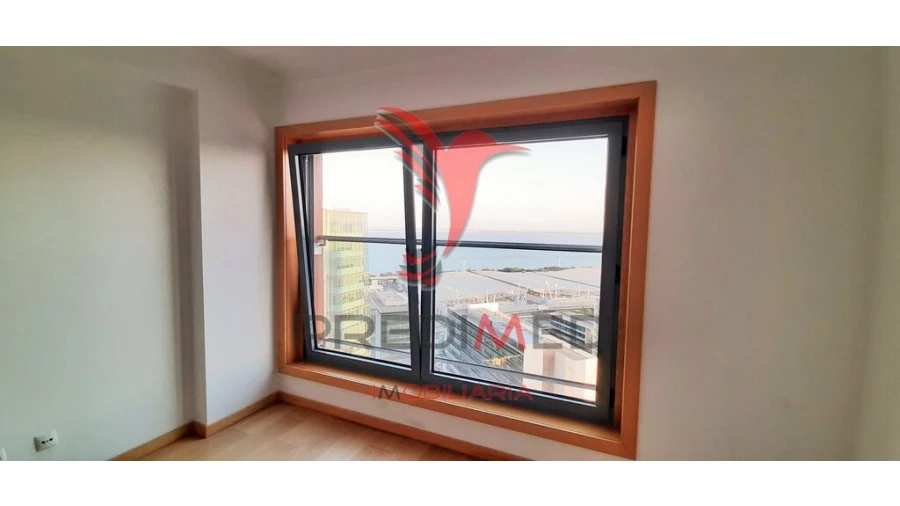 Apartamento T2 para Venda em Olivais Foto 6