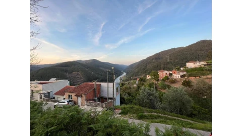 Terreno para Venda em Torres do Mondego