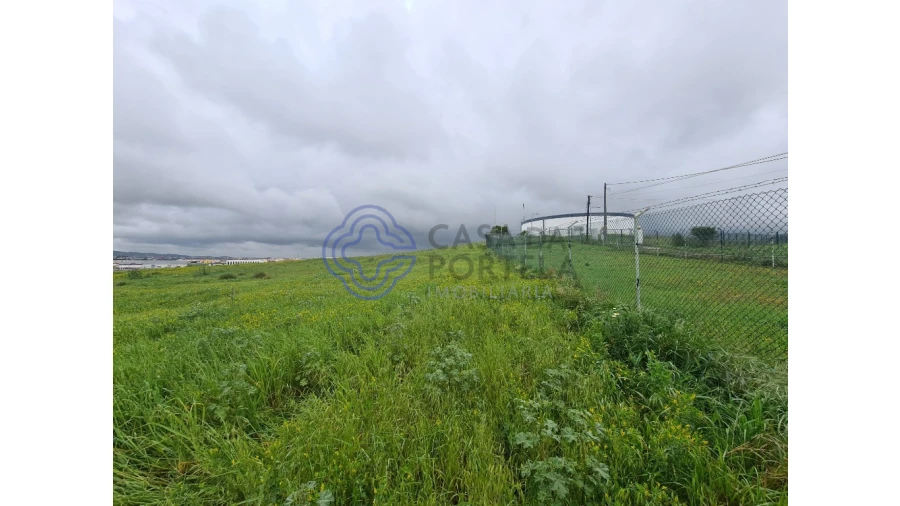 Terreno para Venda em São Domingos de Rana Foto 3