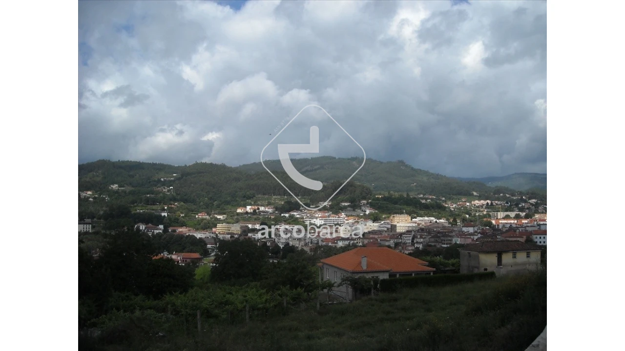 Terreno para Venda em Arcos de Valdevez (São Paio) e Giela Foto 5