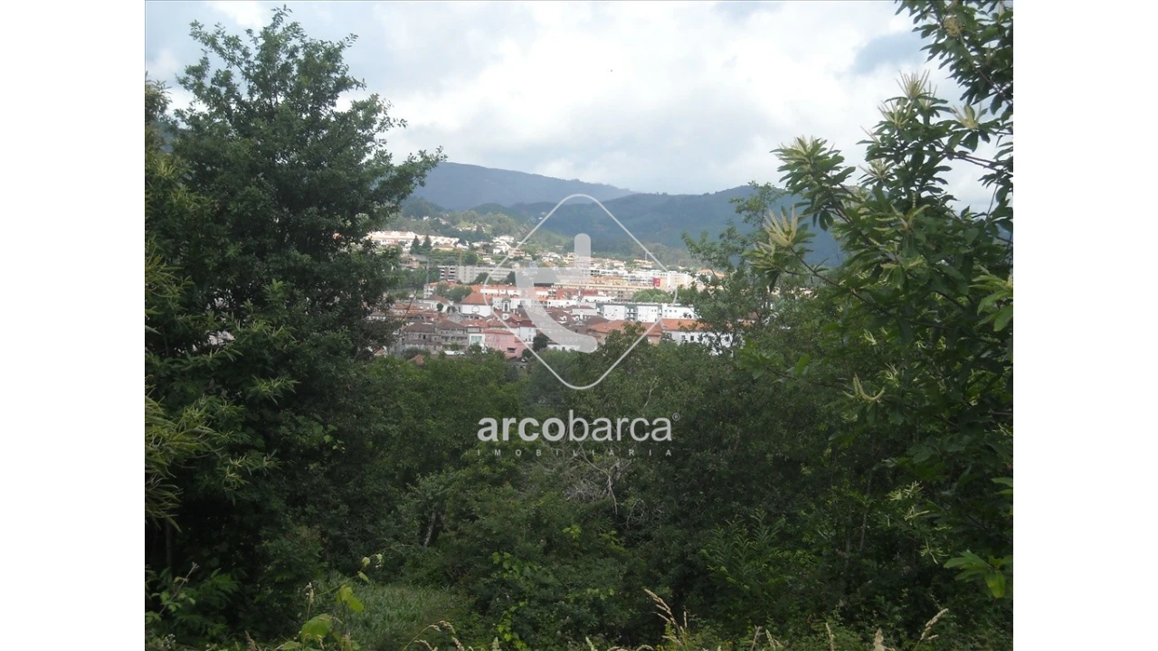 Terreno para Venda em Arcos de Valdevez (São Paio) e Giela Foto 6