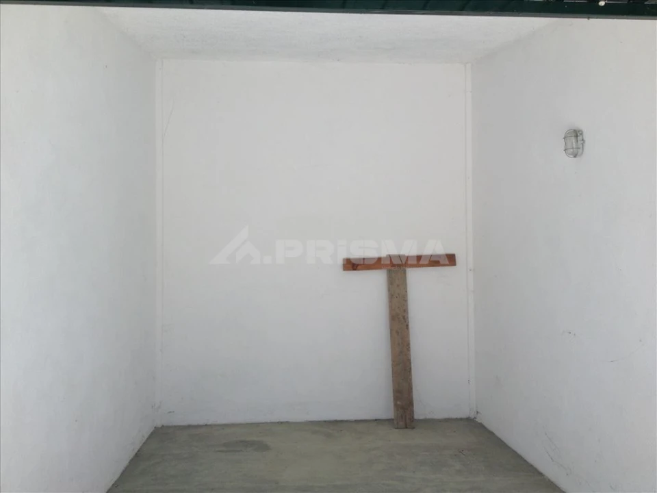 Garagem para Venda em Castelo Branco Foto 1