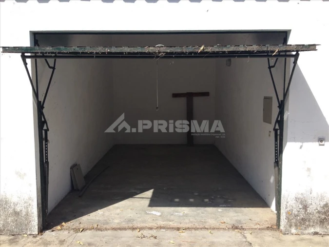 Garagem para Venda em Castelo Branco Foto 2