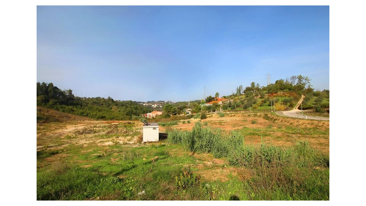 Terreno para Venda em Assafarge e Antanhol Foto 1