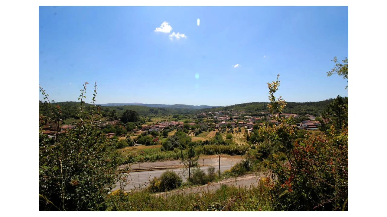 Terreno para Venda em Vila Seca e Bem da Fé Foto 1