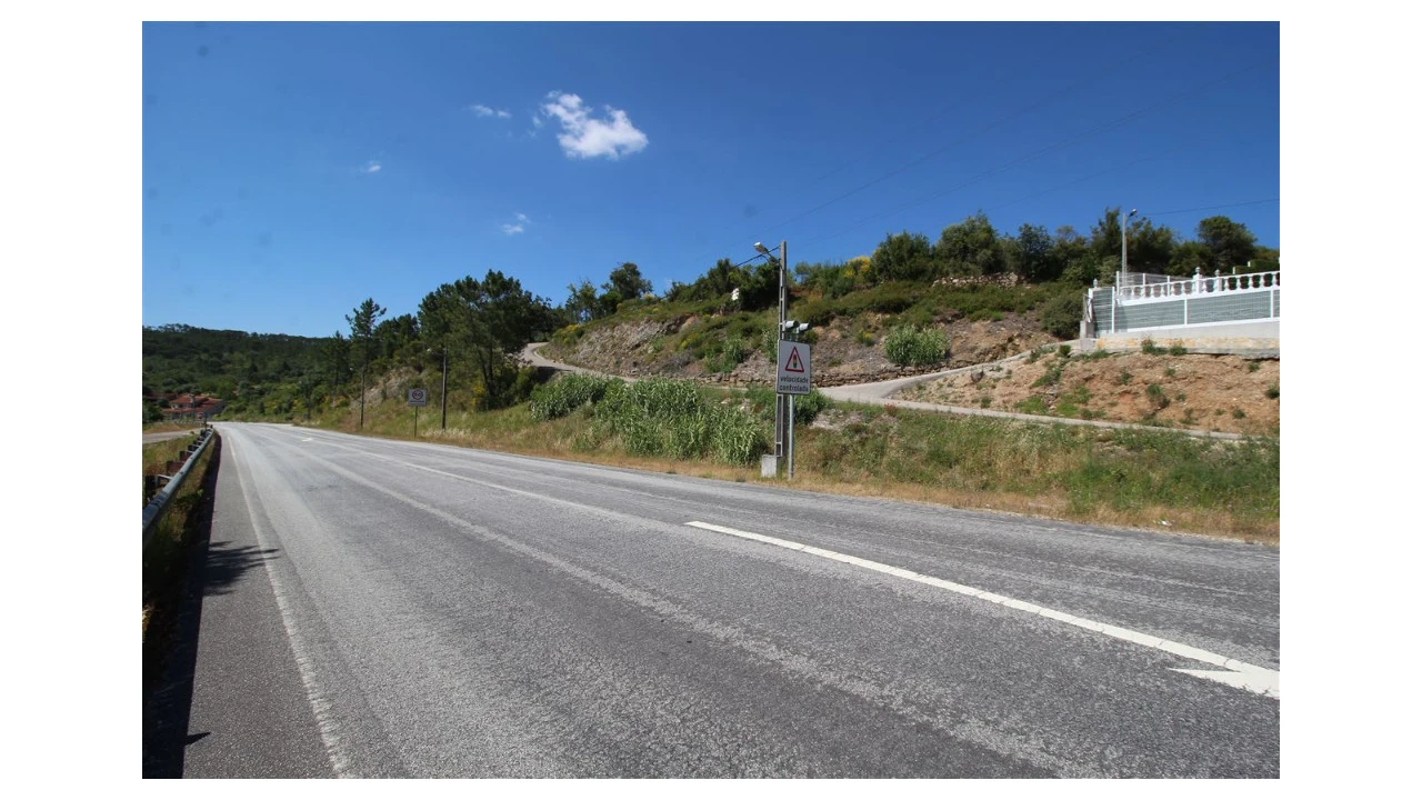 Terreno para Venda em Vila Seca e Bem da Fé Foto 3