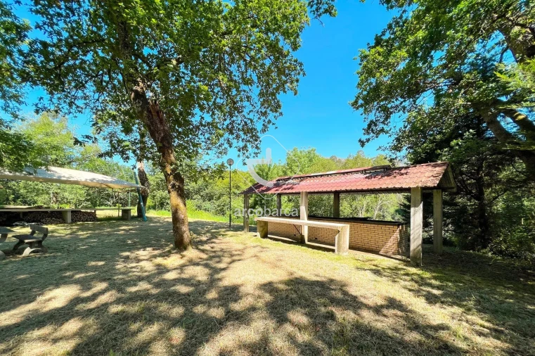 Negócio para Venda em Gemieira