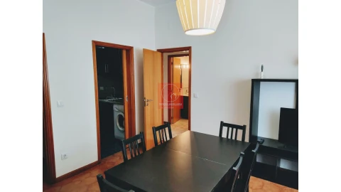 Apartamento T2 para Venda em Póvoa de Varzim, Beiriz e Argivai