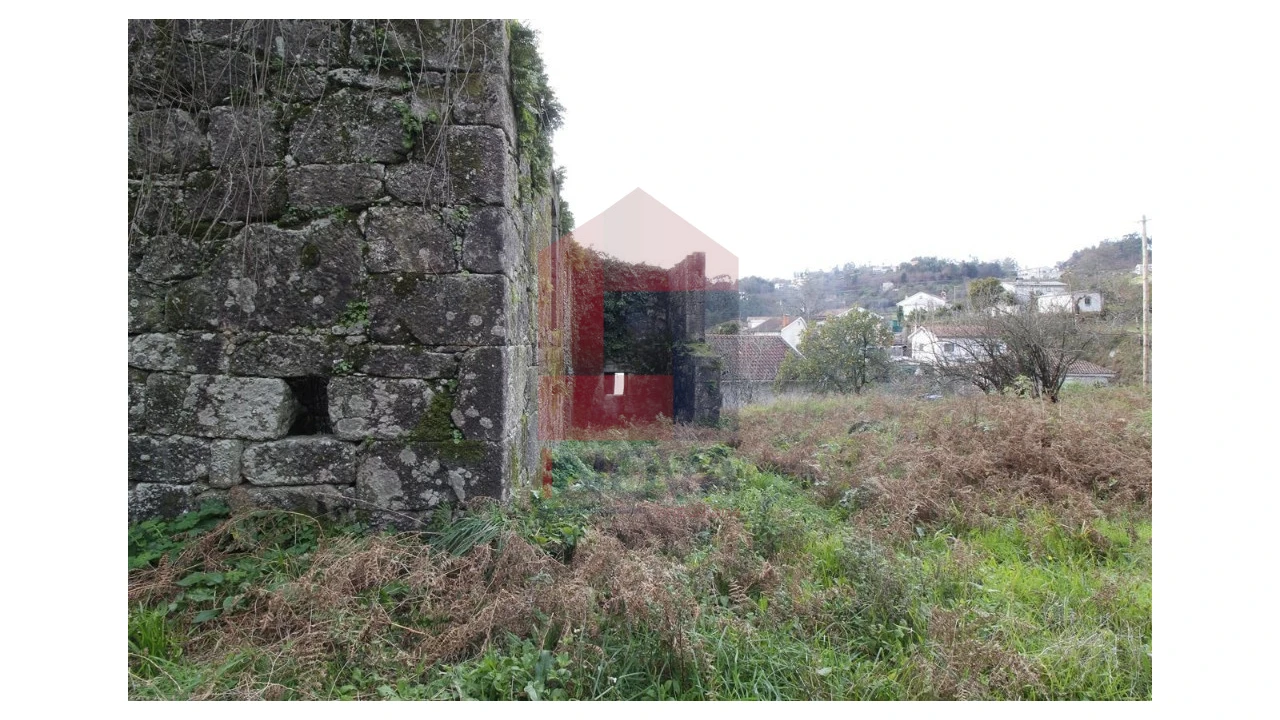 Moradia para Venda em Valbom (São Pedro), Passô e Valbom (São Martinho) Foto 3