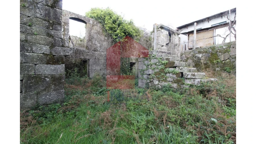 Moradia para Venda em Valbom (São Pedro), Passô e Valbom (São Martinho) Foto 7