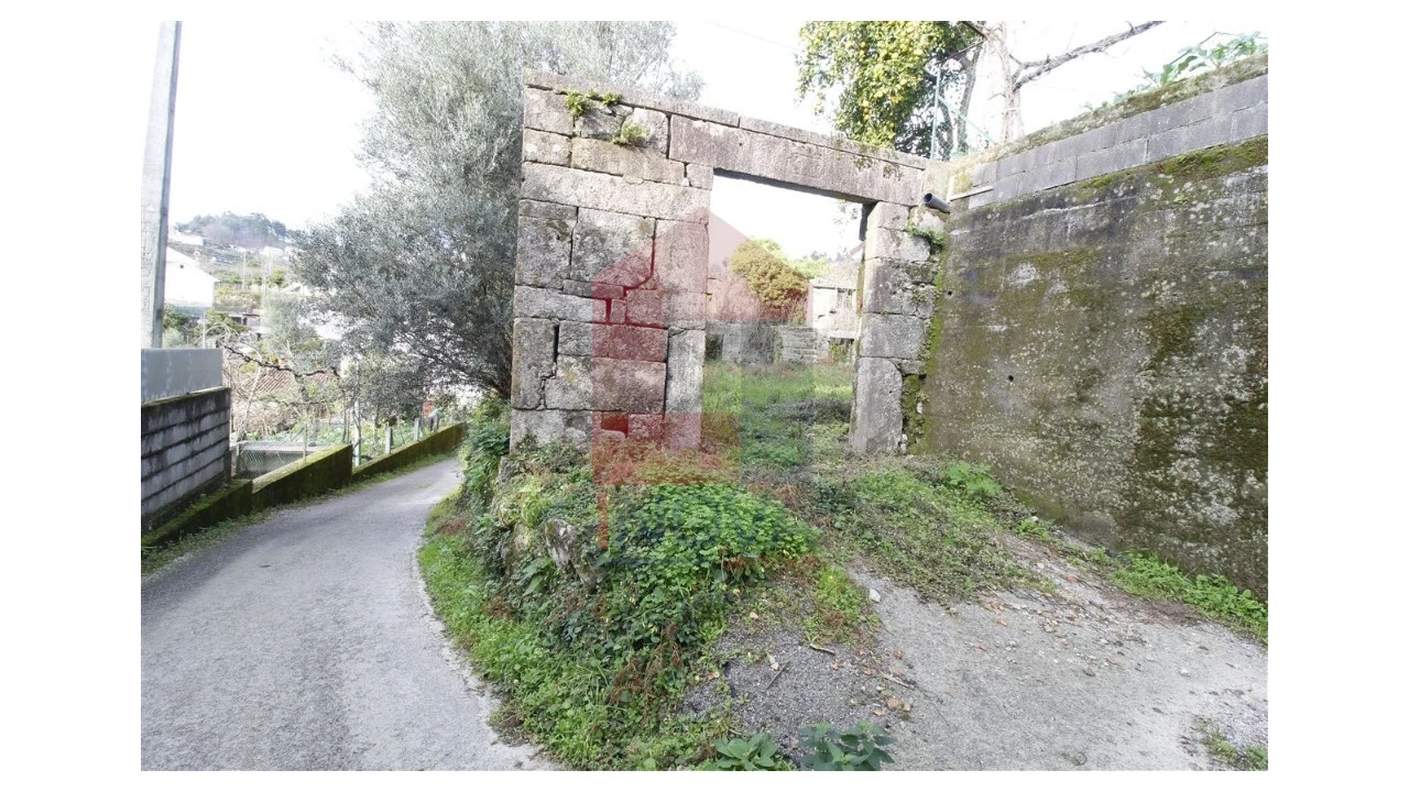 Moradia para Venda em Valbom (São Pedro), Passô e Valbom (São Martinho) Foto 16