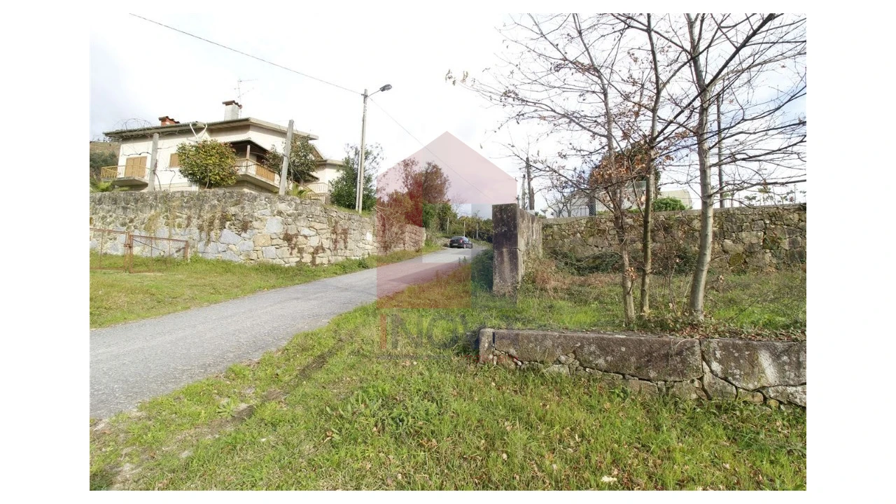 Moradia para Venda em Valbom (São Pedro), Passô e Valbom (São Martinho) Foto 19