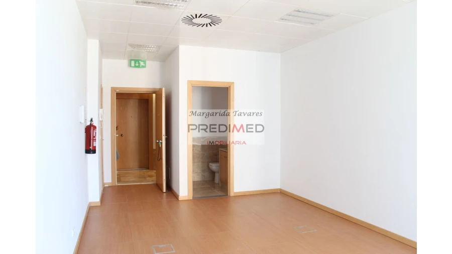 Escritório para Venda em Olivais Foto 3