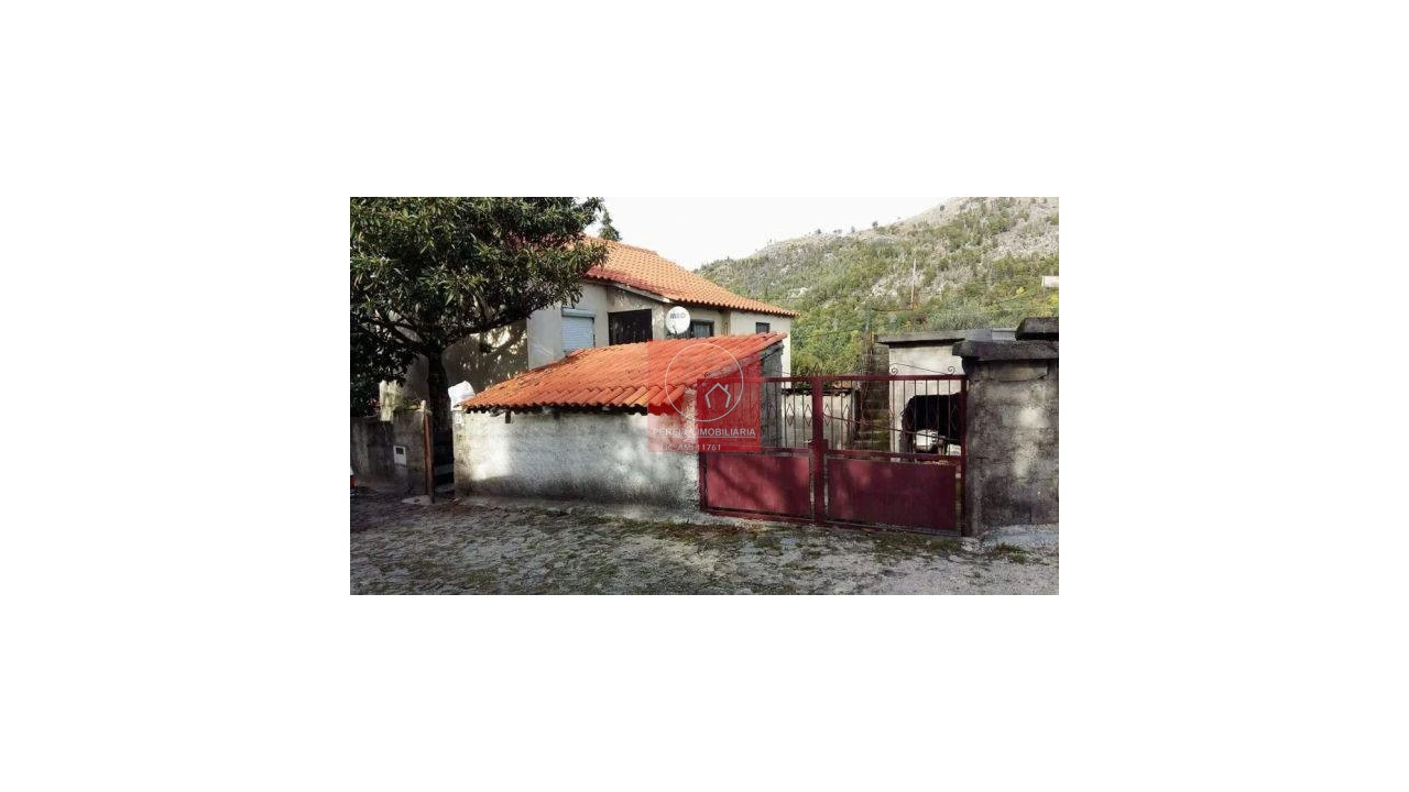 Moradia T2 para Venda em Montaria Foto 3