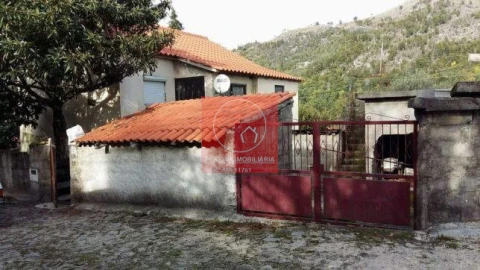 Moradia T2 para Venda em Montaria