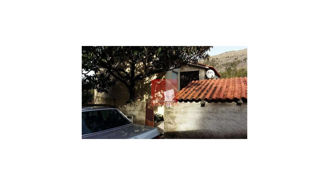 Moradia T2 para Venda em Montaria Foto 4