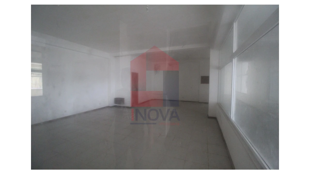 Loja para Venda em Caldelas, Sequeiros e Paranhos Foto 1