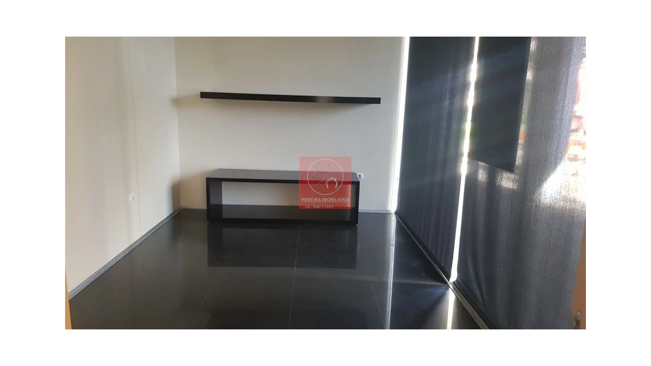 Loja para Venda em Vila Nova de Famalicão e Calendário Foto 6