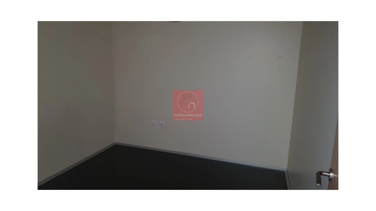 Loja para Venda em Vila Nova de Famalicão e Calendário Foto 8