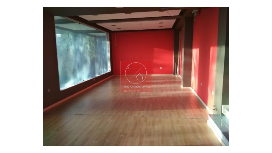 Loja para Venda em Vila Nova de Famalicão e Calendário Foto 3