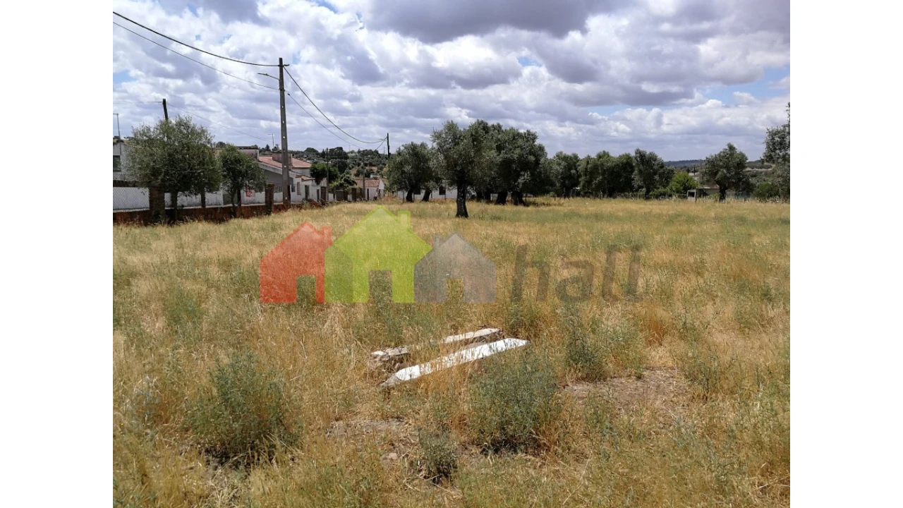 Terreno para Venda em Alcaçovas Foto 9