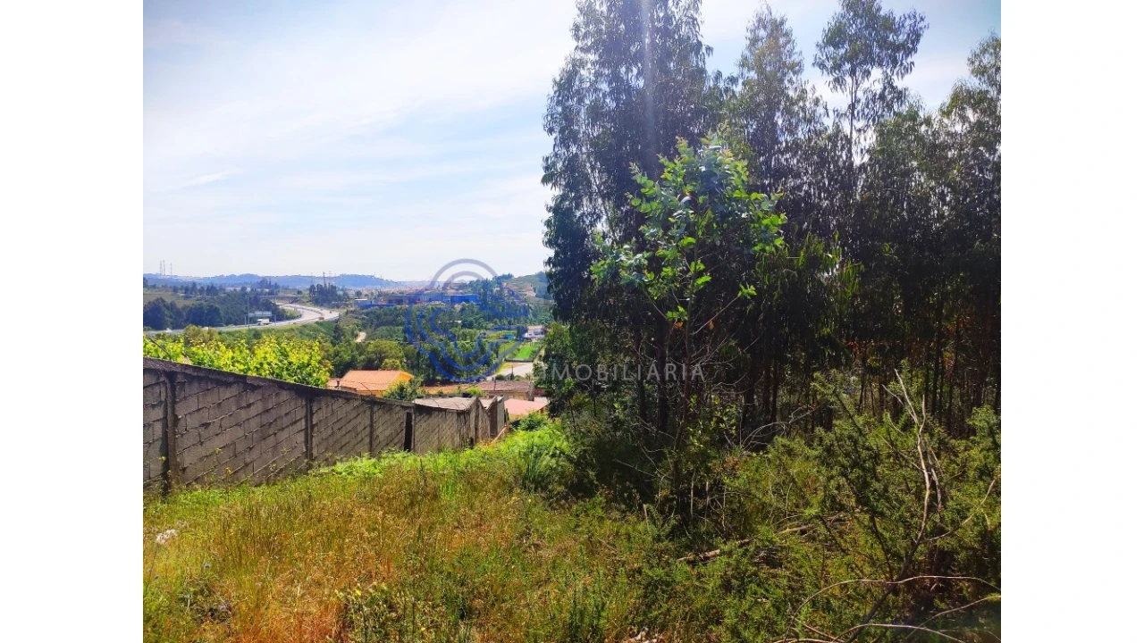 Terreno para Venda em Alfena Foto 9