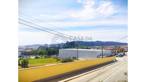 Terreno para Venda em Alfena