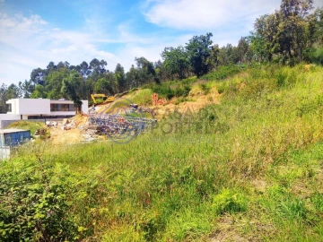 Terreno para Venda em Alfena
