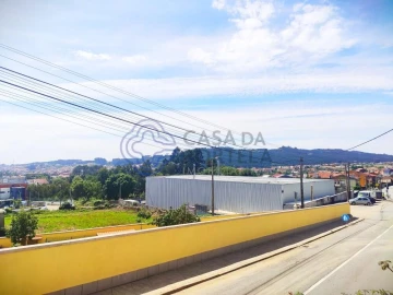 Terreno para Venda em Alfena