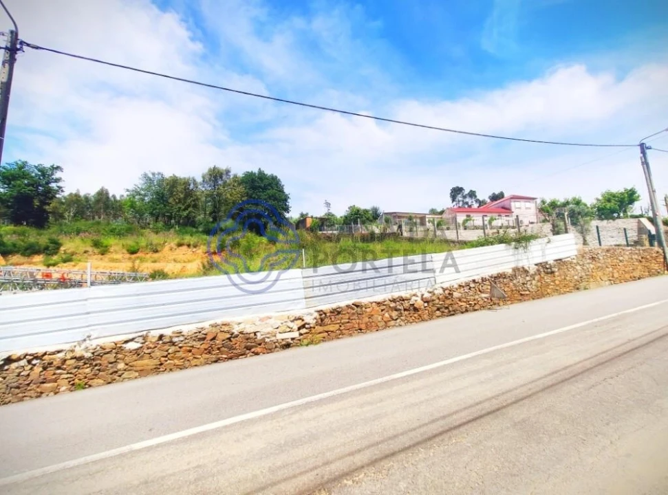 Terreno para Venda em Alfena Foto 22