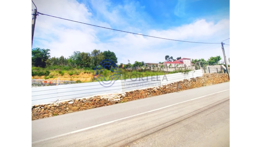 Terreno para Venda em Alfena Foto 3