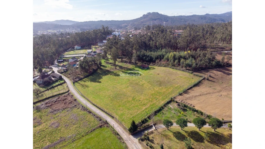 Terreno para Venda em Associação de Freguesias do Vale do Neiva Foto 1