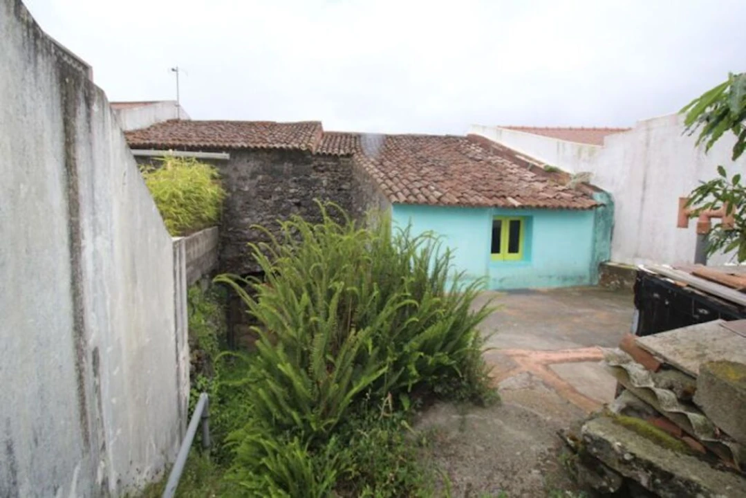 Moradia T3 para Venda em Fajã de Cima Foto 8