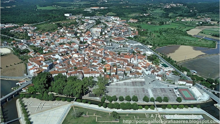 Terreno para Venda em Tapeus Foto 6