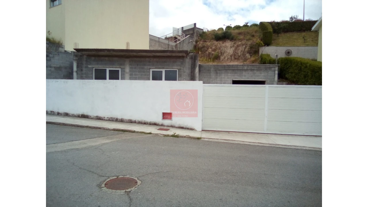 Terreno para Venda em Cambres Foto 3