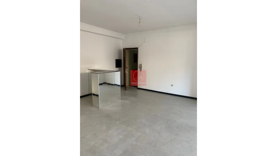 Escritório para Arrendamento em Peso da Régua e Godim Foto 6