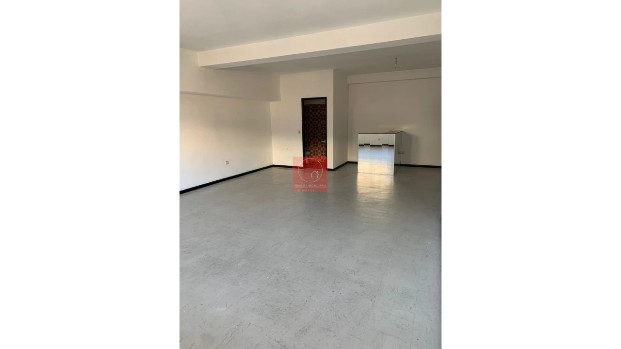 Escritório para Arrendamento em Peso da Régua e Godim Foto 4