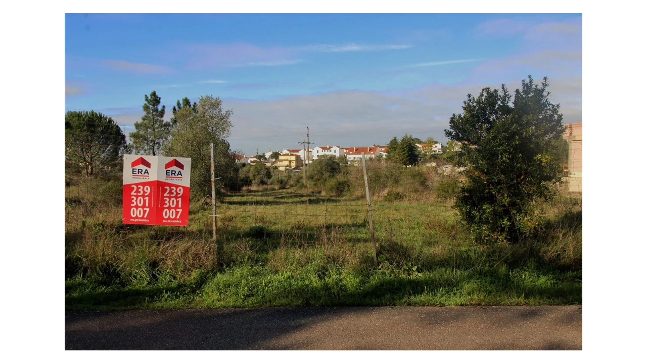 Terreno para Venda em Cernache Foto 1
