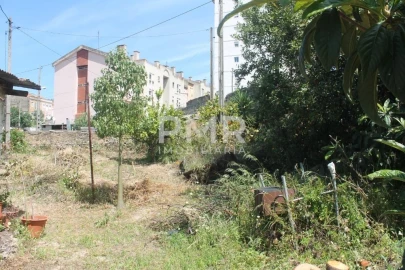 Prédio para Venda em Beato