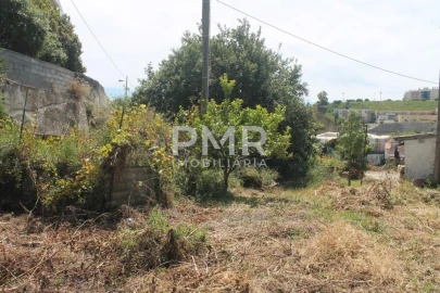 Prédio para Venda em Beato