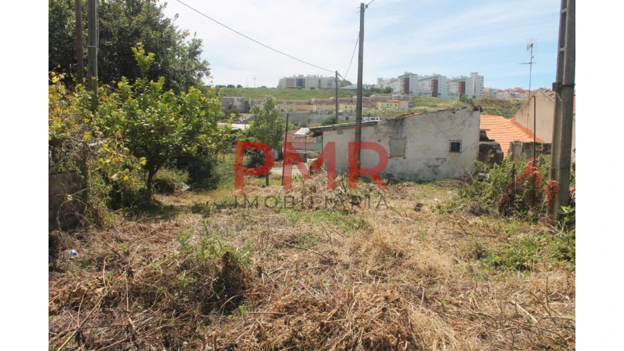 Prédio para Venda em Beato Foto 9