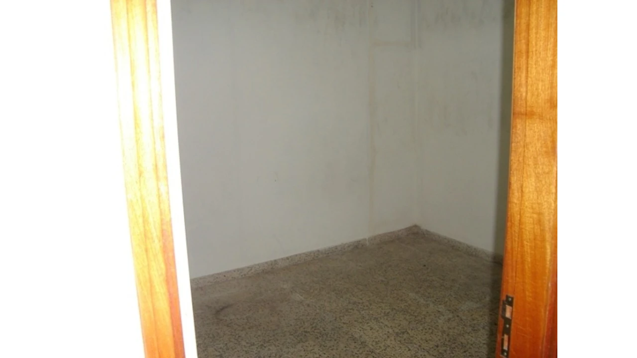 Loja para Venda em Almada, Cova da Piedade, Pragal e Cacilhas Foto 6