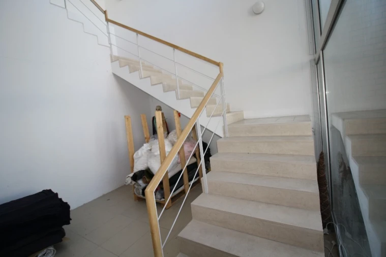 Armazém para Venda em Infias Foto 11